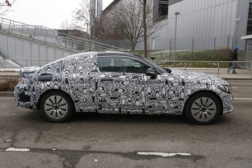 Erwischt: Erlkönig C-Klasse Coupé