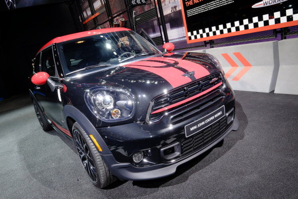 Detroit 2015: Mini John Cooper Works hat jetzt 231 PS