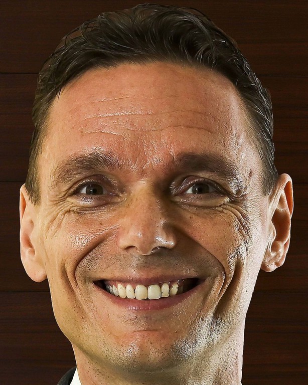 Roland Krüger führt Infiniti