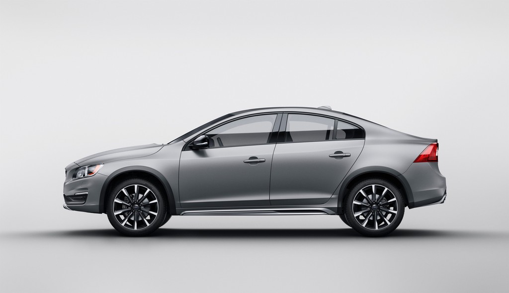 Detroit 2015: Volvo bringt S60 Cross Country