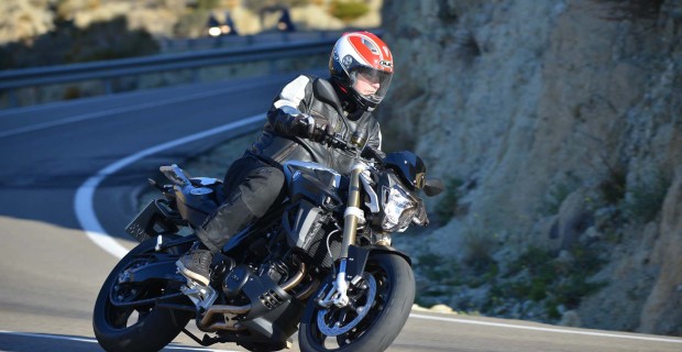 Fahrbericht BMW F 800 R: Kurvenräuber nicht nur für Stunt-Profis