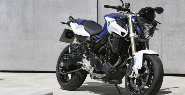 Fahrbericht BMW F 800 R: Kurvenräuber nicht nur für Stunt-Profis