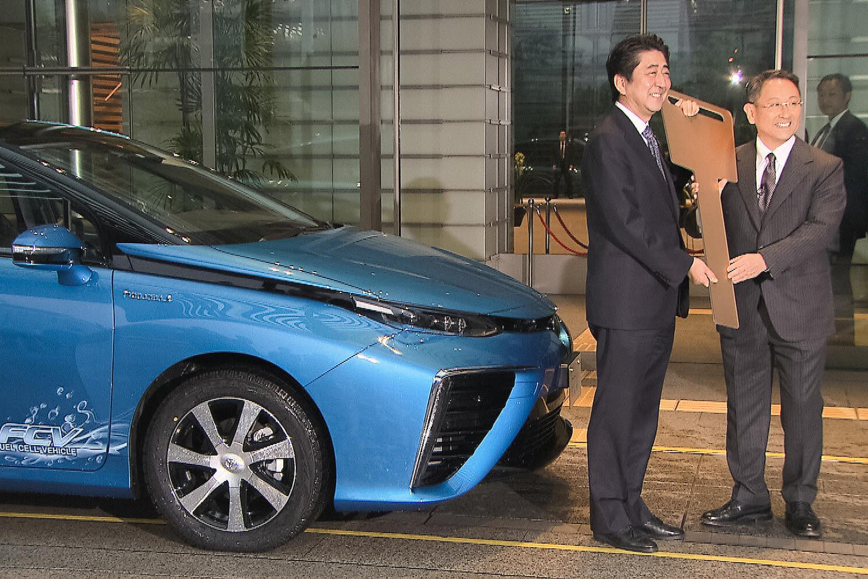 Toyota: Beginn des Wasserstoff-Zeitalters