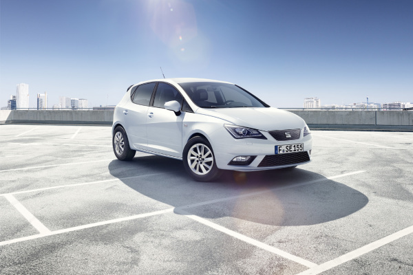 Seat lockt mit 