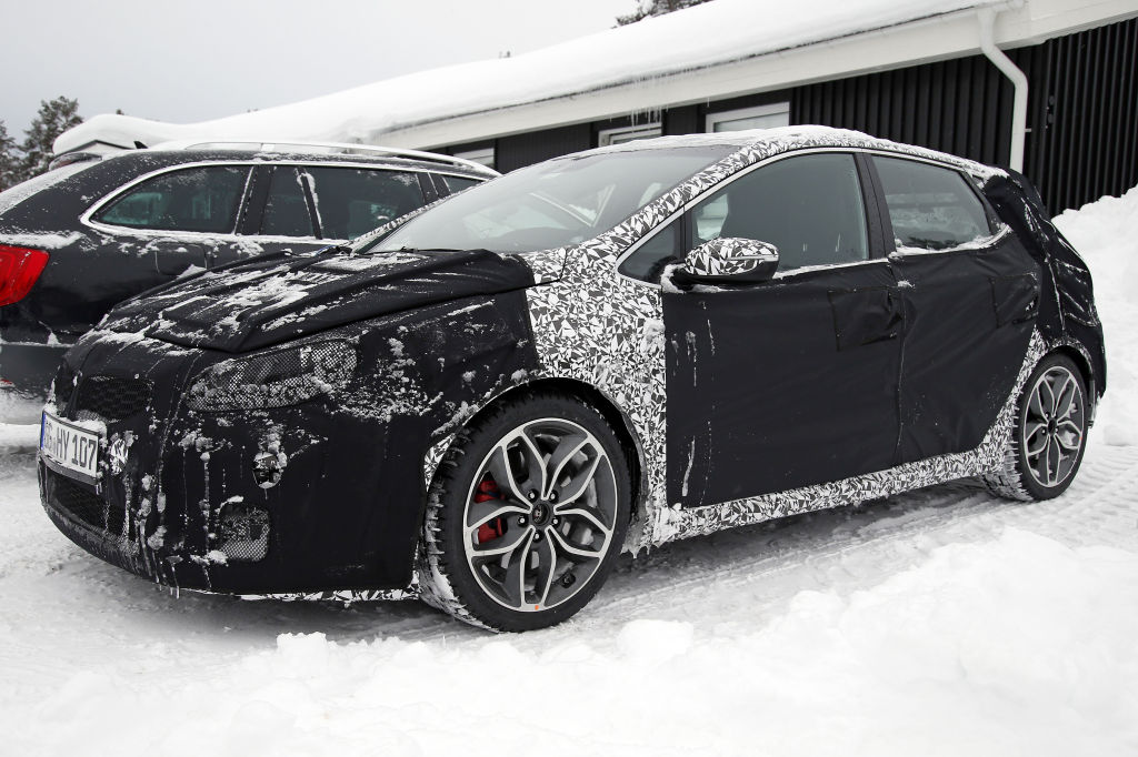 Erwischt: Erlkönig Kia Cee'd GT – erste Bilder