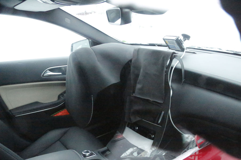 Erwischt: Erlkönig Mercedes A-Klasse - Im Detail