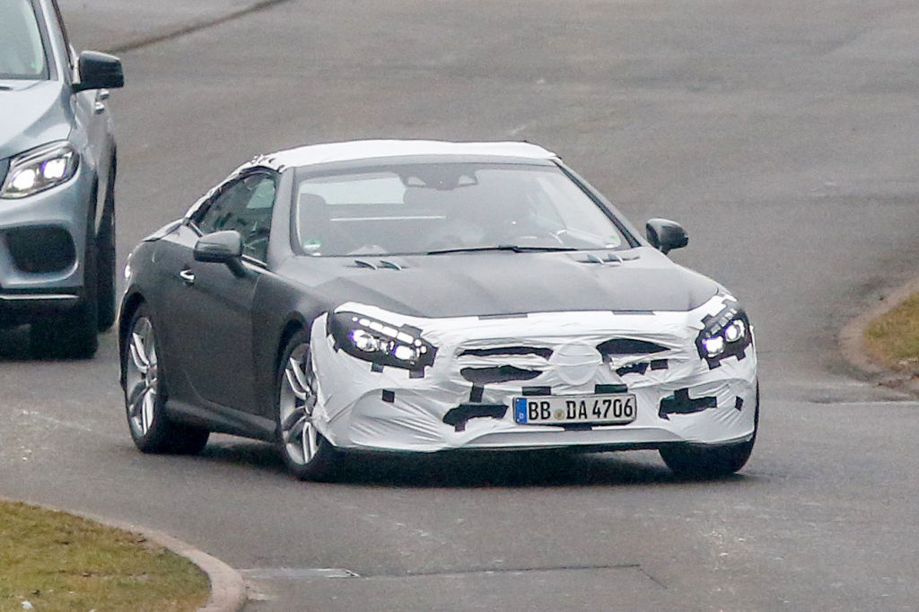 Erwischt: Erlkönig Mercedes-Benz SL Facelift