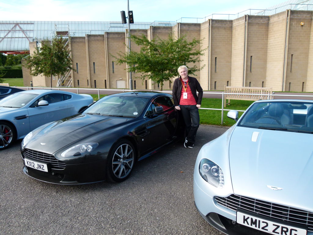 Aston Martin Rapide und DB5 – Fahren wie James Bond
