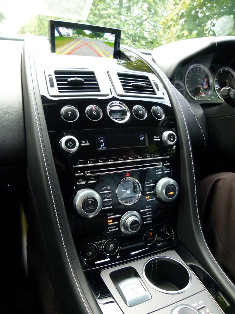 Aston Martin Rapide und DB5 – Fahren wie James Bond