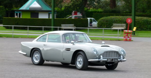 Aston Martin Rapide und DB5 – Fahren wie James Bond