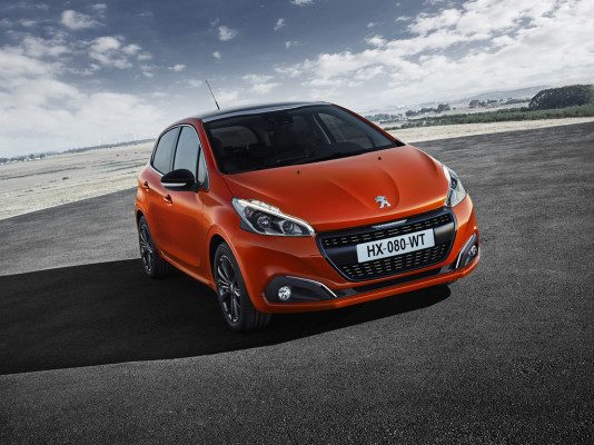 Genf 2015: Peugeot 208 geht runter auf drei Liter