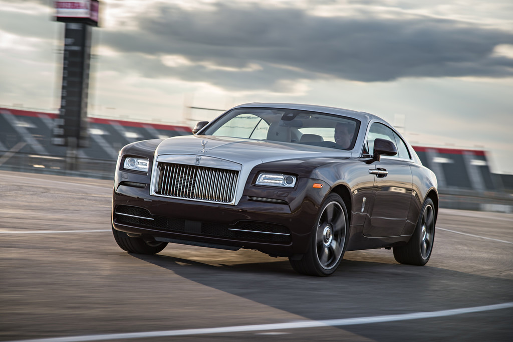 Exklusiv: Rolls-Royce auf der Rennstrecke erwischt
