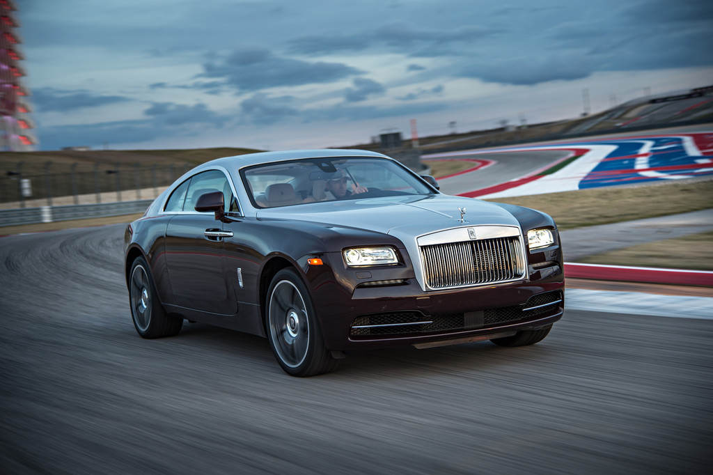 Exklusiv: Rolls-Royce auf der Rennstrecke erwischt