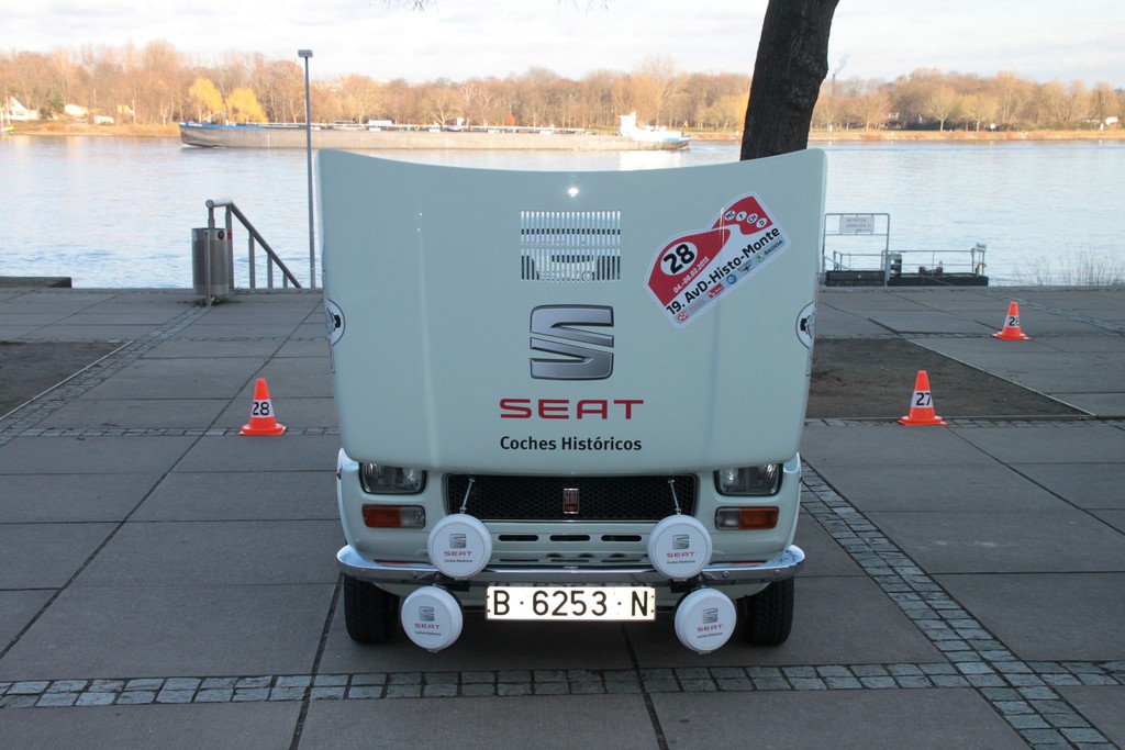 AvD-Histo-Monte - Im Seat 127 Rallye der Legende auf der Spur