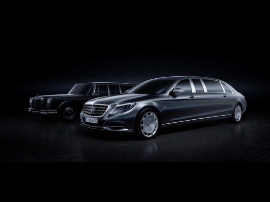 Mercedes-Maybach Pullman.