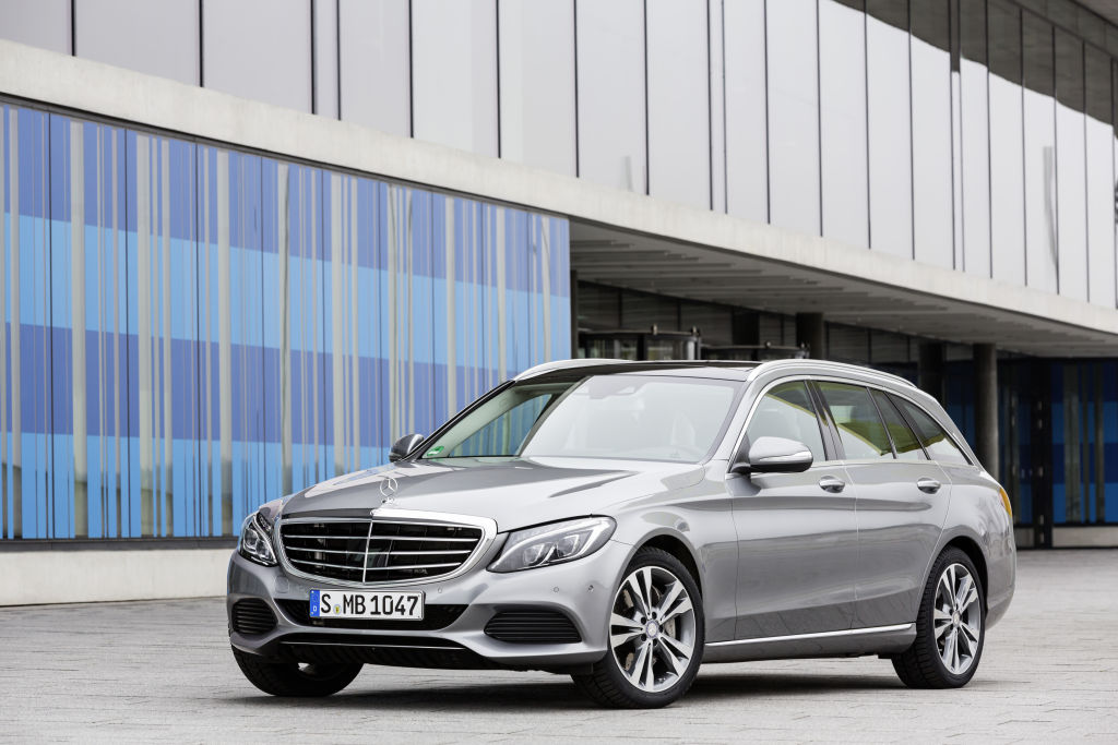 Erhältlich ist der C 350 e als Limousine und auch als Kombi