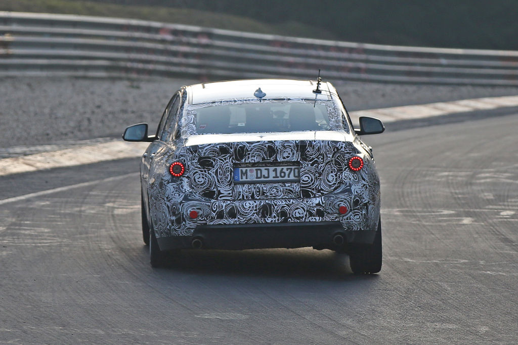 Erwischt: Erlkönig BMW 1er Stufenheck