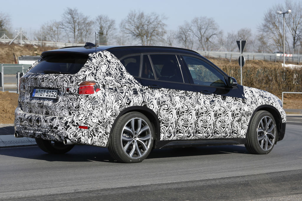 Erwischt: Erlkönig BMW X1