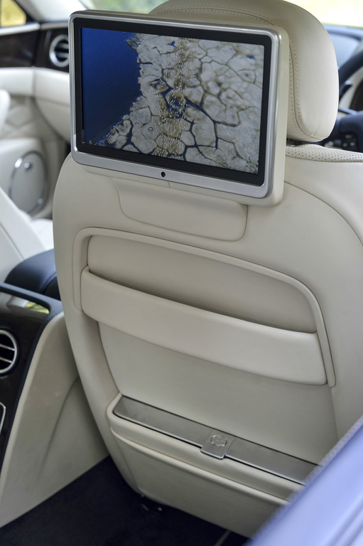 Testbericht Bentley Flying Spur: Die Drohung der Großserie