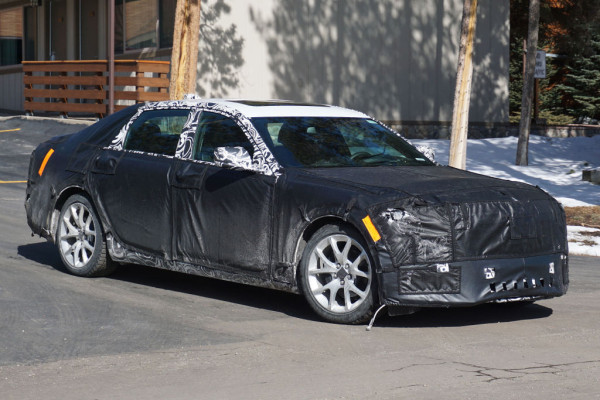 Erwischt: Erlkönig Cadillac CT6