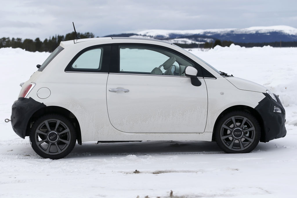 Erwischt: Erlkönig Fiat 500 Facelift
