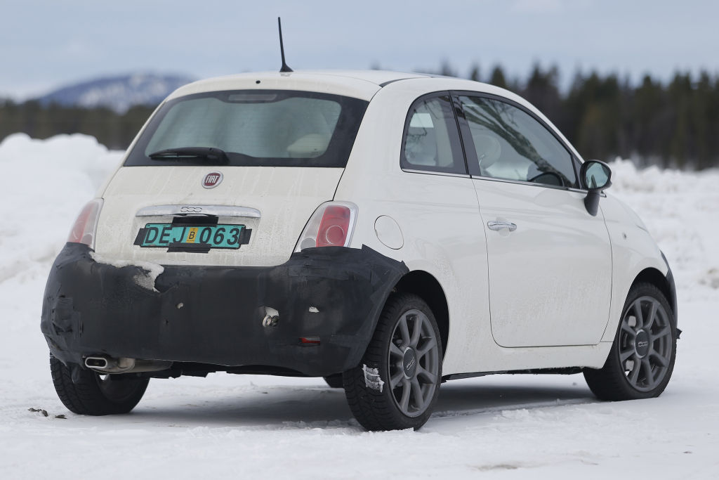 Erwischt: Erlkönig Fiat 500 Facelift