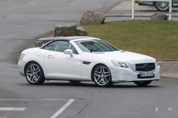 Erwischt: Erlkönig Mercedes-Benz SLK Facelift (SLC)