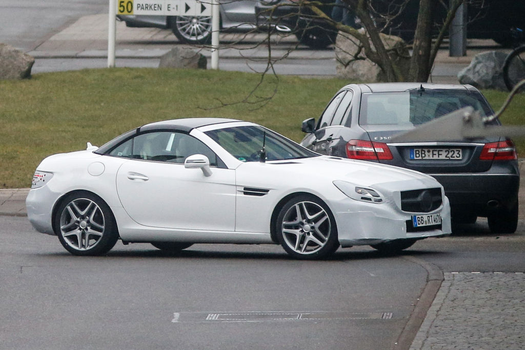 Erwischt: Erlkönig Mercedes-Benz SLK Facelift (SLC)