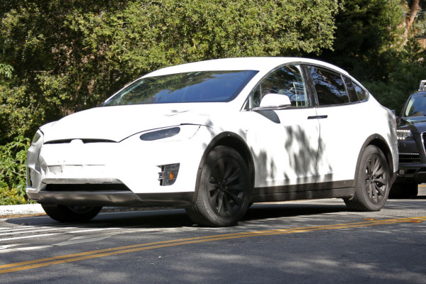 Erlkönig Tesla Modell X