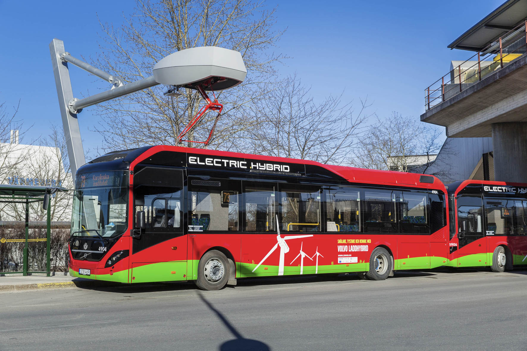 Volvo-Hybridbus nimmt den Dienst auf