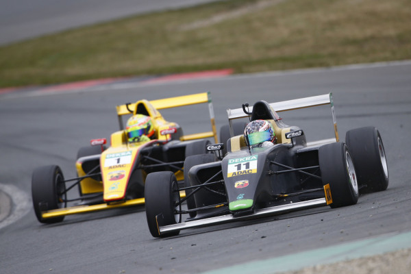 ADAC Formel 4: Dem Nachwuchs eine Chance