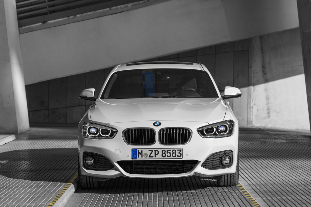 Shanghai 2015: BMW feiert X5 xDrive40e-Weltpremiere
