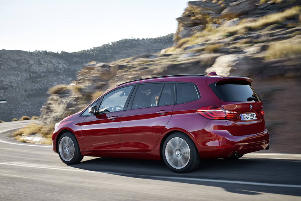 Shanghai 2015: BMW feiert X5 xDrive40e-Weltpremiere