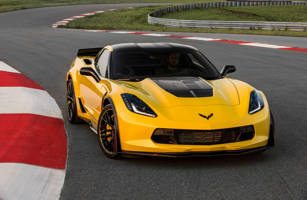 Renn-Corvette für die Straße
