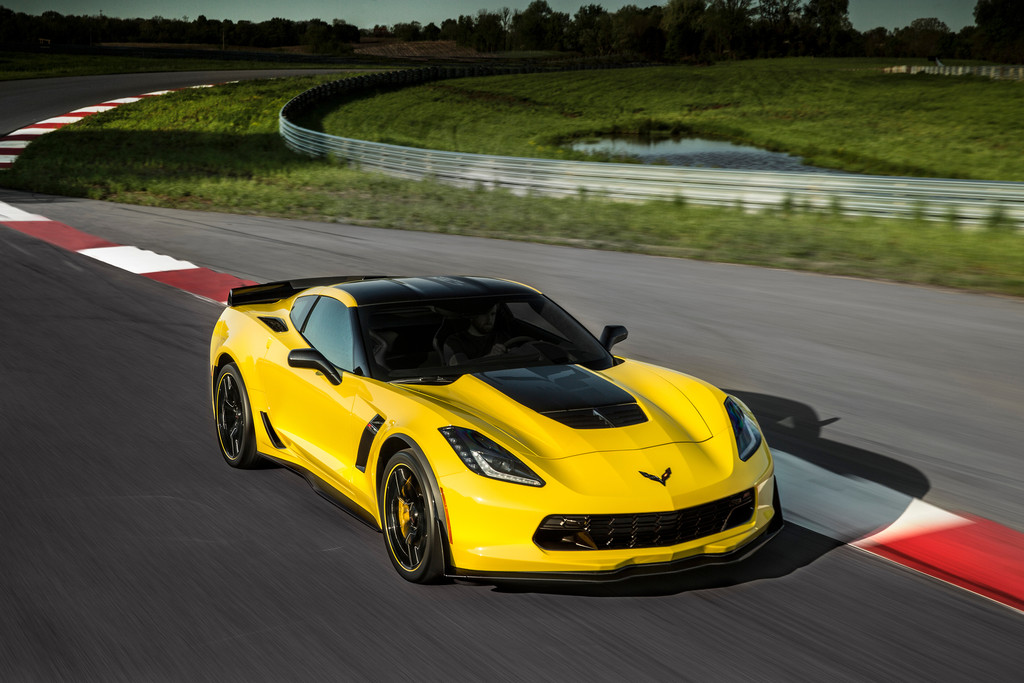 Renn-Corvette für die Straße
