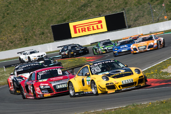ADAC GT Masters: Porsche und Bentley jubeln beim Saisonauftakt