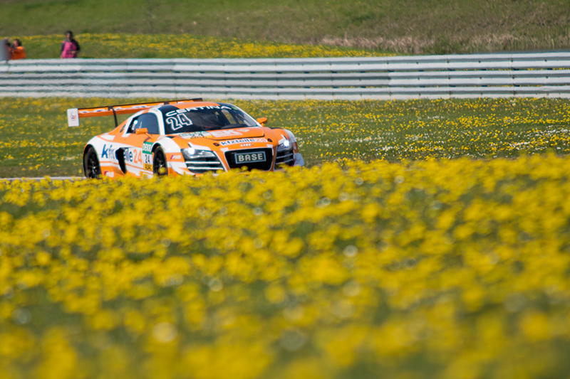 ADAC GT Masters: Porsche und Bentley jubeln beim Saisonauftakt