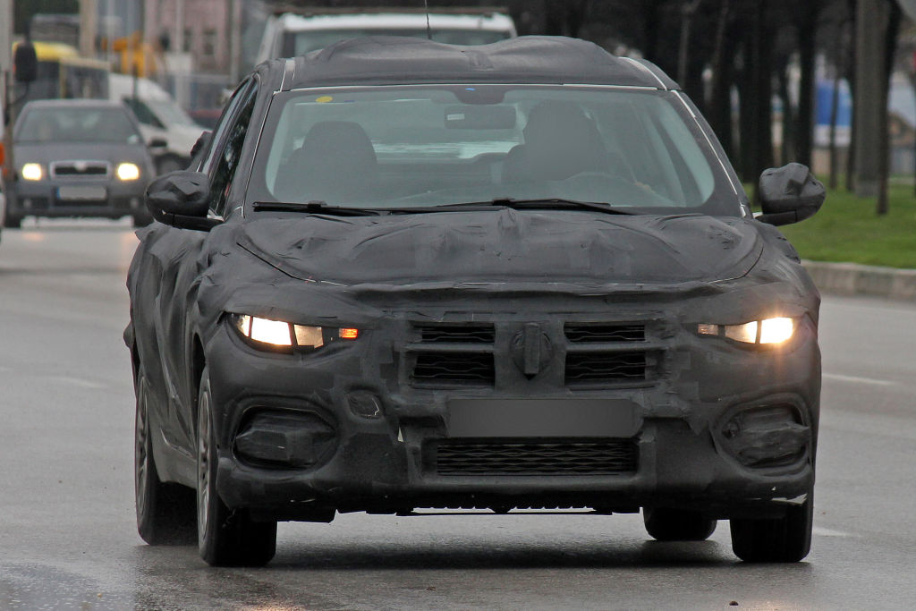 Erwischt: Erlkönig Fiat Linea