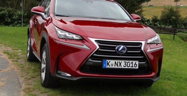 Toyota legt um zwei Prozent zu