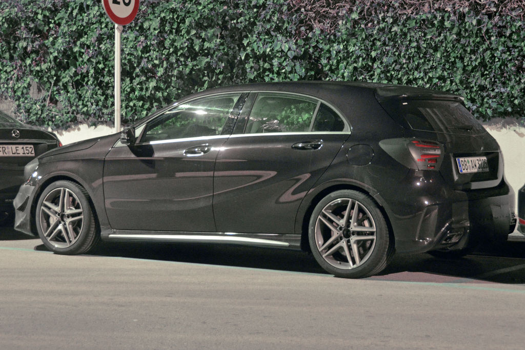 Erwischt: Mercedes A45 AMG Facelift