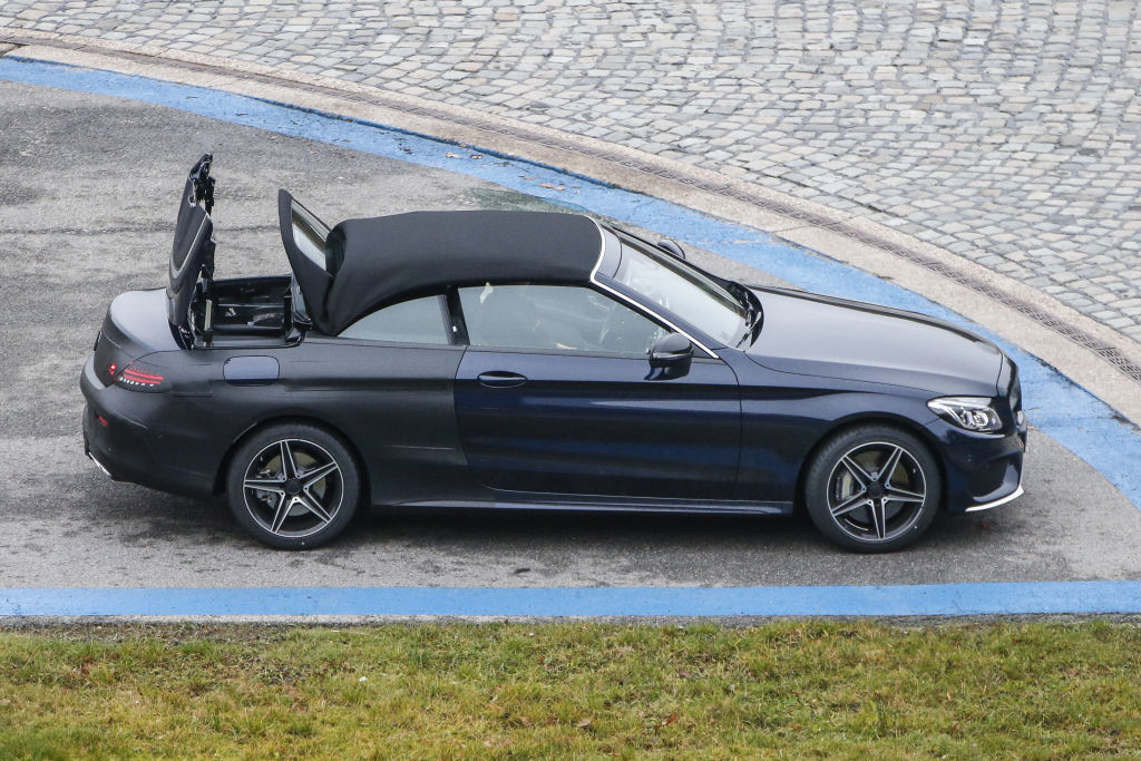 Erlkönig Mercedes-Benz C-Classe Cabrio