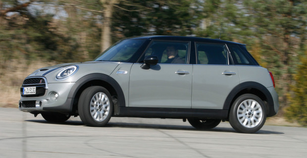 Test Mini Cooper S 5-Türer: Aus Mini wird Midi