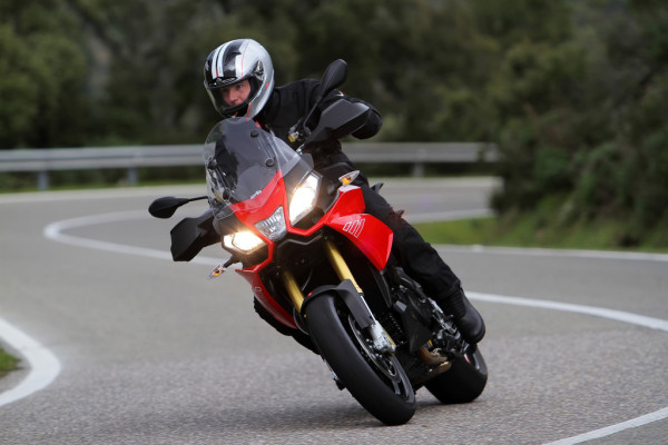 Motorräder kommen in Schwung