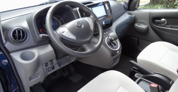 Erste Fahrt im Nissan e-NV200 Evalia - Der piept wohl