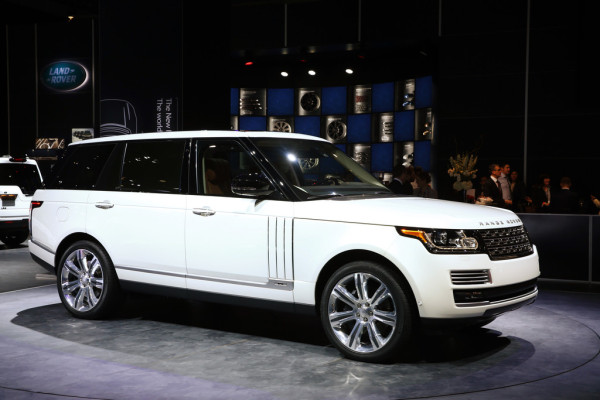 New York 2015: Range Rover Autobiography zieht Blicke auf sich