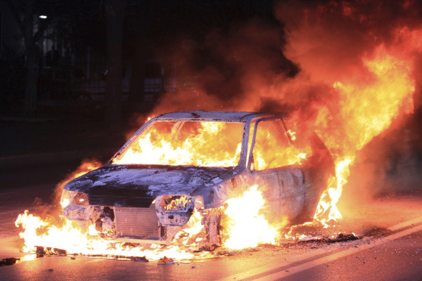 Auf was Autofahrer bei Demos achten müssen