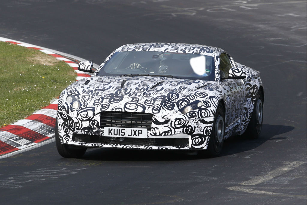 Erwischt: Erlkönig Aston Martin DB 11