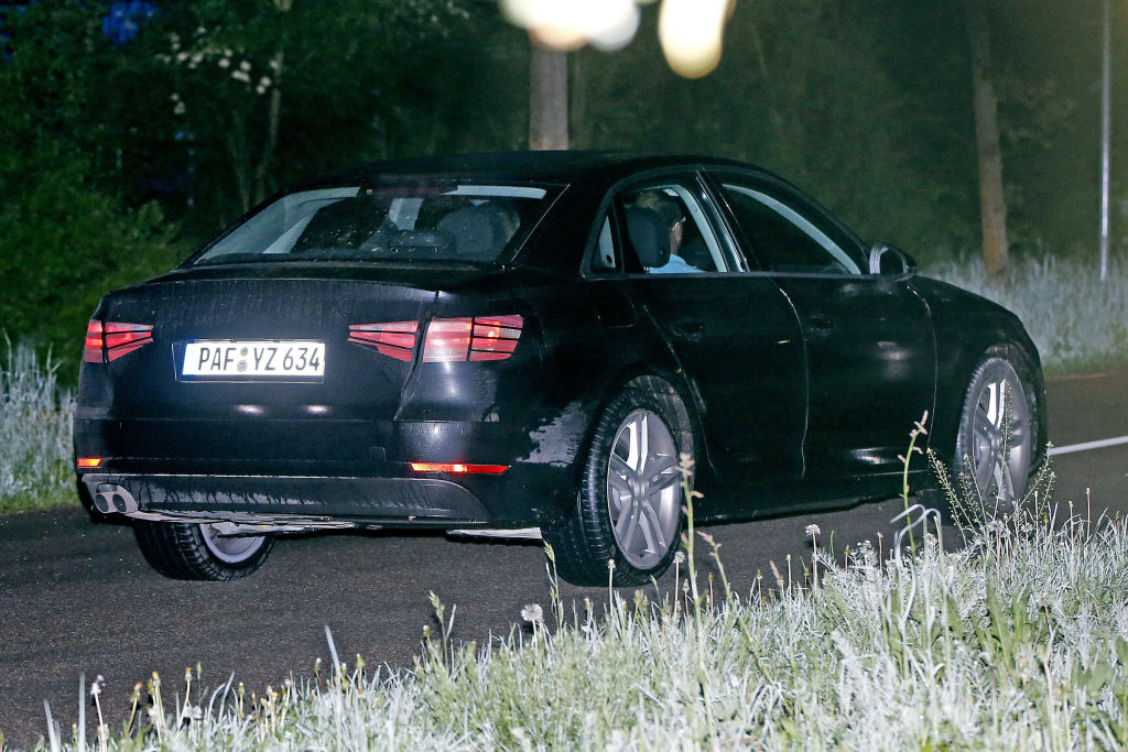 Erwischt: Audi A4 und A4 Avant