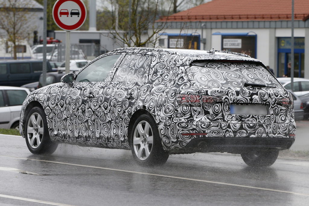 Erwischt: Audi A4 und A4 Avant