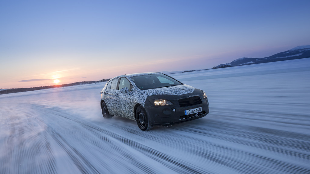 Tarnung gehört auch bei Opel zum Geschäft
